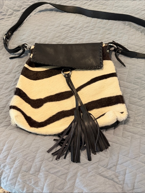 Cavalcanti Handbags - Cavalcanti Black & Cream Zebra-Print Leather Tassel Crossbody Bag